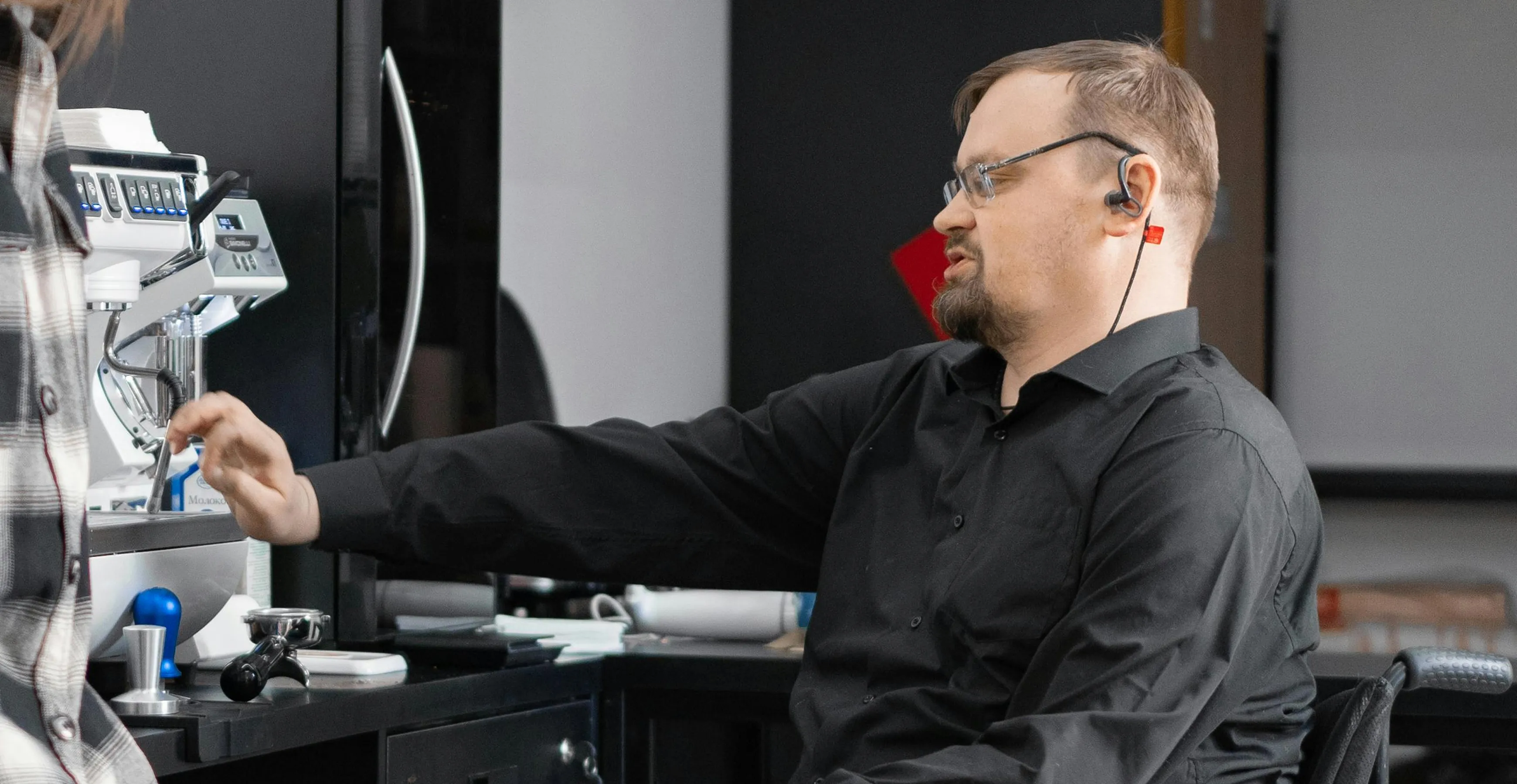 How Modern Hearing Aids Improve Confidence, Communication, and Everyday Living